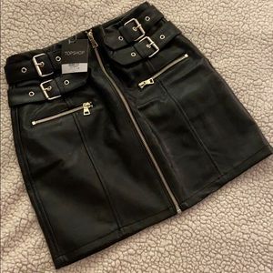 Leather mini skirt with belt accessories